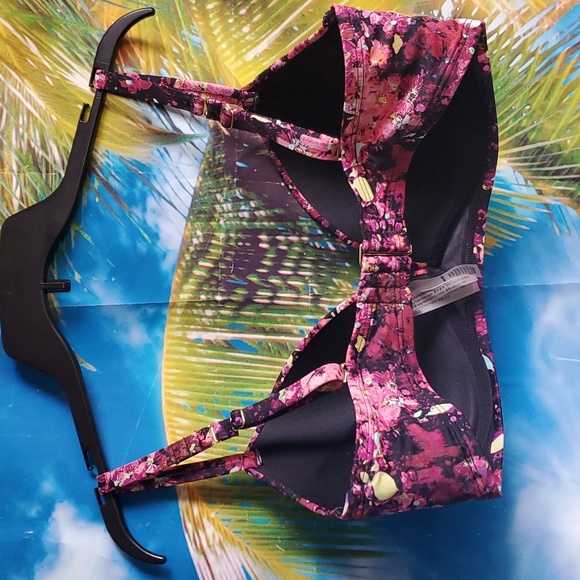 Victoria's Secret bikini swim top size 38D - Picture 2 of 4